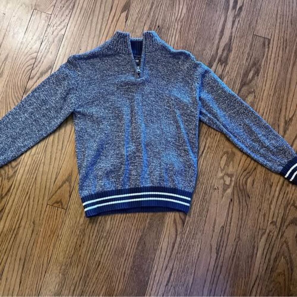 Oshkosh boys size 10